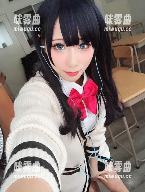 雨波HaneAme的加油站：Hololive船长泳装精选套图，给你不一样的冲击力！-咪雾曲